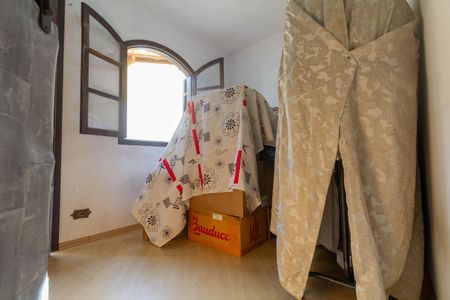 Casa à venda com 170m², 3 quartos e 2 vagas Casa à venda com 170m², 3 quartos e 2 vagasQuarto 3