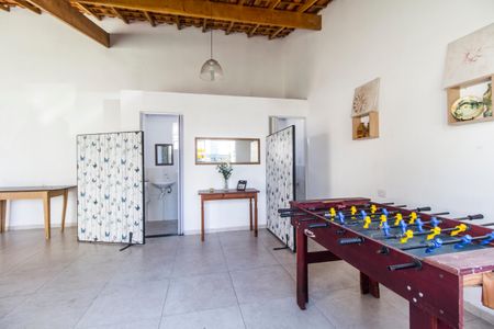 Apartamento para alugar com 48m², 2 quartos e 1 vaga Apartamento para alugar com 48m², 2 quartos e 1 vagaÁrea comum - Salão de festas