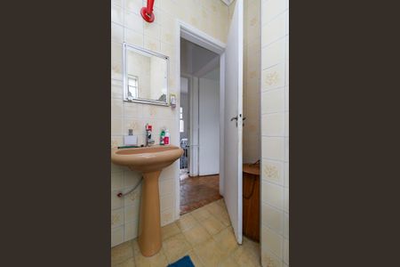 Casa à venda com 120m², 2 quartos e 1 vaga Casa à venda com 120m², 2 quartos e 1 vagaBanheiro