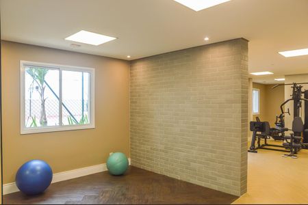 Apartamento à venda com 71m², 3 quartos e 2 vagas Apartamento à venda com 71m², 3 quartos e 2 vagasÁrea comum - Academia
