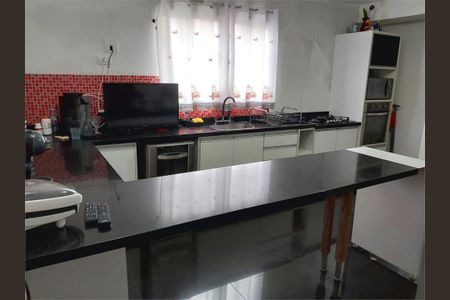 Casa à venda com 5 quartos, 238m² em Jardim Bonfiglioli, São Paulo