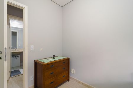 Quarto  de apartamento à venda com 2 quartos, 72m² em Morumbi, São Paulo