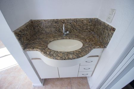 Apartamento à venda com 51m², 2 quartos e 1 vagaBanheiro Social