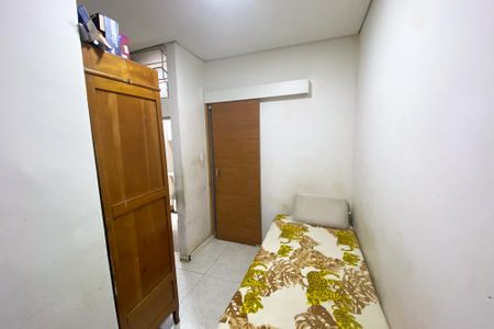 Casa à venda com 110m², 4 quartos e sem vagaQuarto de Serviço