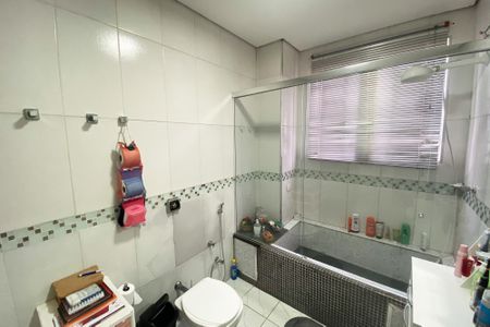 Casa à venda com 110m², 4 quartos e sem vagaBanheiro 2