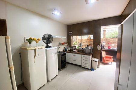 Casa à venda com 110m², 4 quartos e sem vagaCozinha