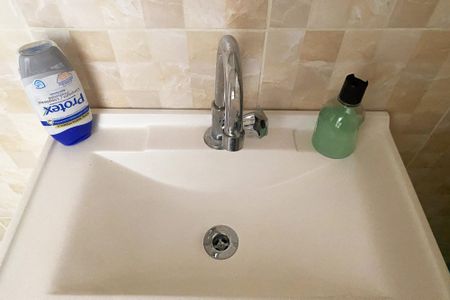 Casa à venda com 110m², 4 quartos e sem vagaBanheiro da Suíte