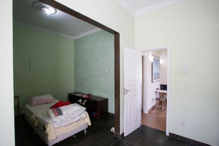 Casa à venda com 450m², 3 quartos e 2 vagasQuarto 2