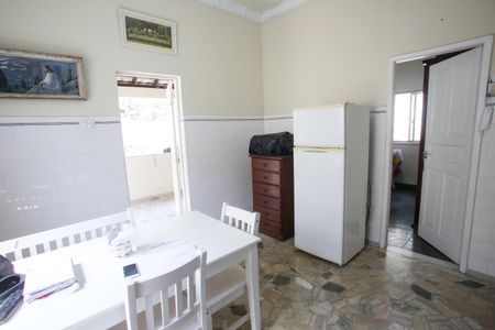 Casa à venda com 450m², 3 quartos e 2 vagasCopa