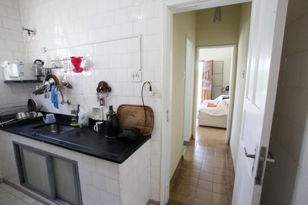 Casa à venda com 450m², 3 quartos e 2 vagasCozinha