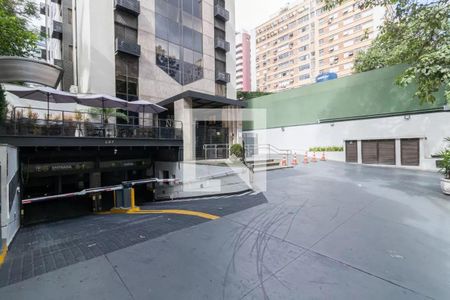 Apartamento para alugar com 34m², 1 quarto e 1 vaga Apartamento para alugar com 34m², 1 quarto e 1 vagaFachada