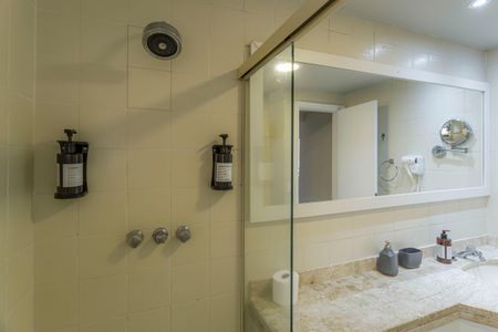 Apartamento para alugar com 34m², 1 quarto e 1 vaga Apartamento para alugar com 34m², 1 quarto e 1 vagaBanheiro