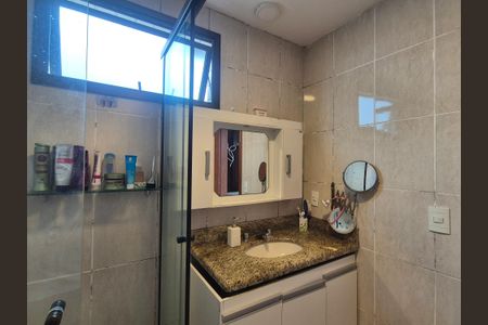 Apartamento à venda com 300m², 4 quartos e 3 vagasBanheiro da Suíte