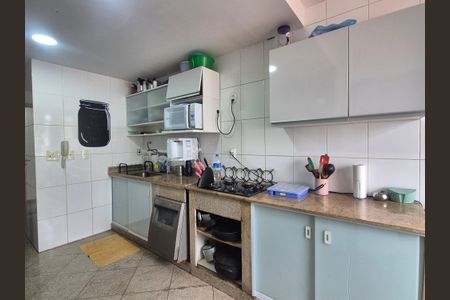 Apartamento à venda com 300m², 4 quartos e 3 vagasCozinha