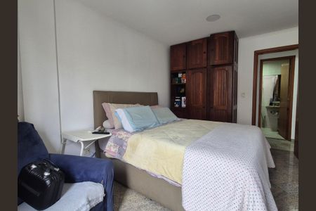 Apartamento à venda com 300m², 4 quartos e 3 vagasSuíte