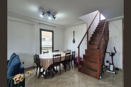Apartamento à venda com 300m², 4 quartos e 3 vagasSala