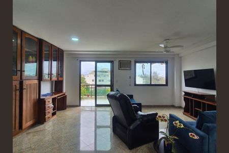 Apartamento à venda com 300m², 4 quartos e 3 vagasSala