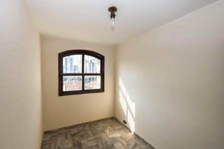 Casa à venda com 210m², 3 quartos e 2 vagasQuarto 3