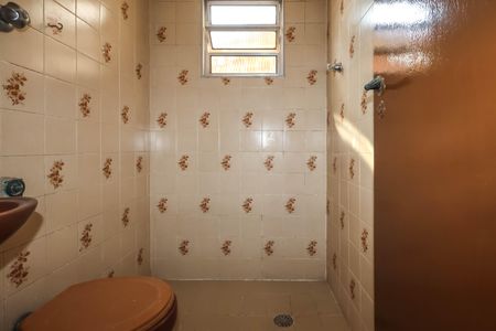 Casa à venda com 210m², 3 quartos e 2 vagasÁrea de Serviço