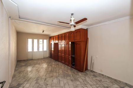 Casa à venda com 210m², 3 quartos e 2 vagasQuarto 1