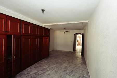 Casa à venda com 210m², 3 quartos e 2 vagasQuarto 1