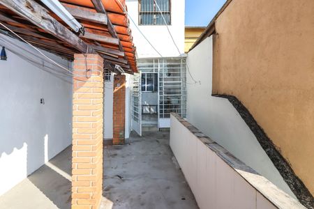 Casa à venda com 210m², 3 quartos e 2 vagasQuintal