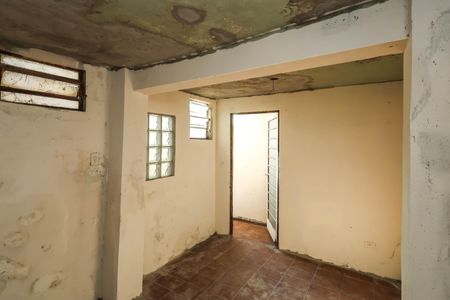 Casa à venda com 210m², 3 quartos e 2 vagasPorão