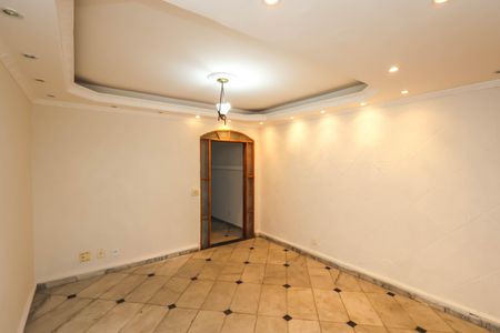 Casa à venda com 210m², 3 quartos e 2 vagasSala