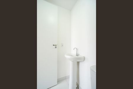 Apartamento para alugar com 35m², 2 quartos e sem vaga Apartamento para alugar com 35m², 2 quartos e sem vagaBanheiro