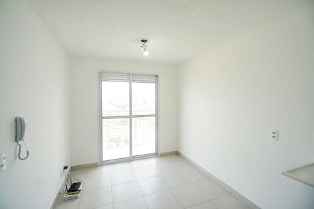 Apartamento para alugar com 35m², 2 quartos e sem vaga Apartamento para alugar com 35m², 2 quartos e sem vagaSala/Cozinha