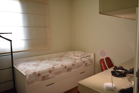 Apartamento à venda com 118m², 3 quartos e 2 vagasQuarto 2