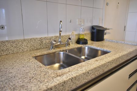 Apartamento à venda com 118m², 3 quartos e 2 vagasCozinha