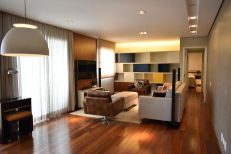 Sala de apartamento à venda com 3 quartos, 118m² em Planalto Paulista, São Paulo