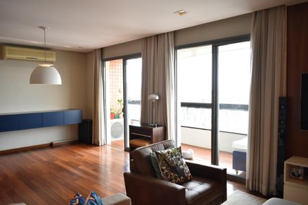 Apartamento à venda com 118m², 3 quartos e 2 vagasSacada