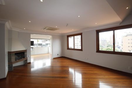 Sala 1 de apartamento à venda com 3 quartos, 400m² em Bela Vista, Porto Alegre