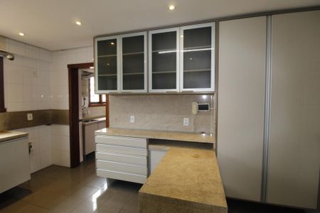 Apartamento à venda com 400m², 3 quartos e 3 vagasCozinha