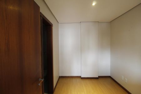 Apartamento à venda com 400m², 3 quartos e 3 vagasQuarto de Serviço