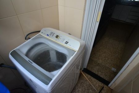 Apartamento à venda com 100m², 3 quartos e sem vagaÁrea de Serviço