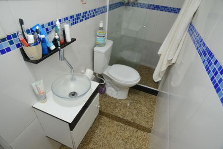 Apartamento à venda com 100m², 3 quartos e sem vagaBanheiro Social