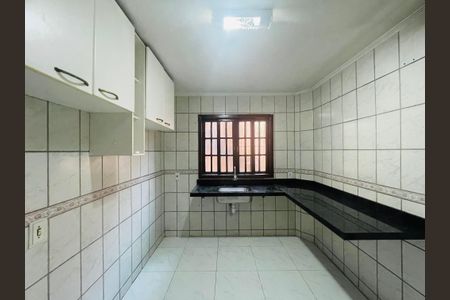 Casa para alugar com 150m², 3 quartos e 2 vagasCozinha