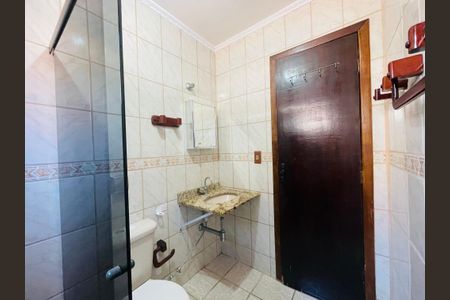 Casa para alugar com 150m², 3 quartos e 2 vagasBanheiro 2