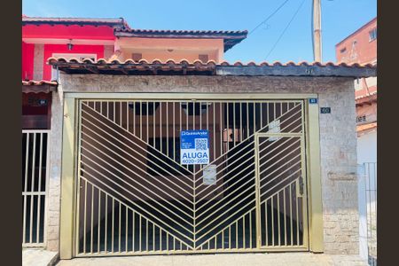 Casa para alugar com 150m², 3 quartos e 2 vagasPlaca instalada na fachada do imóvel 