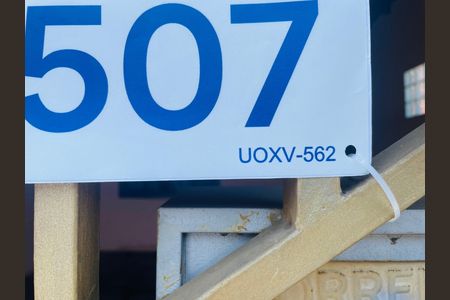 Código da placa UOXV-562 de casa para alugar com 3 quartos, 150m² em Jardim Cocaia, Guarulhos