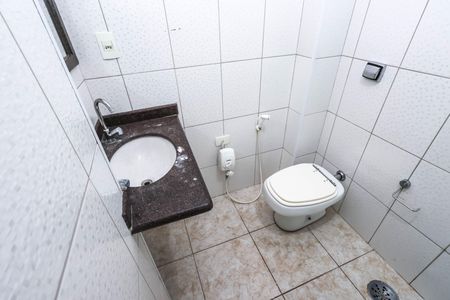 Apartamento à venda com 90m², 2 quartos e 1 vaga Apartamento à venda com 90m², 2 quartos e 1 vagaBanheiro da Suíte