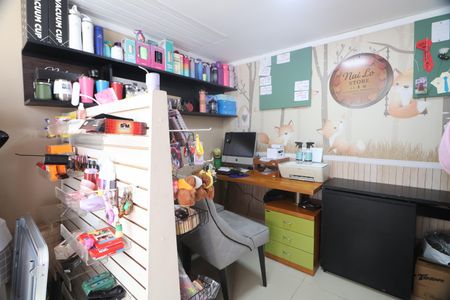 Casa de condomínio à venda com 81m², 3 quartos e 2 vagasQuarto 1