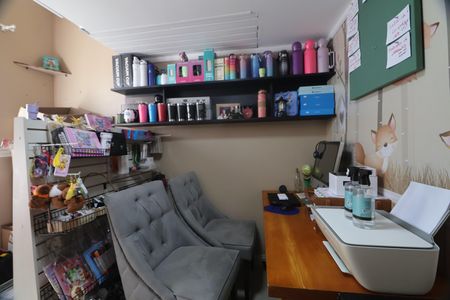 Casa de condomínio à venda com 81m², 3 quartos e 2 vagasQuarto 1