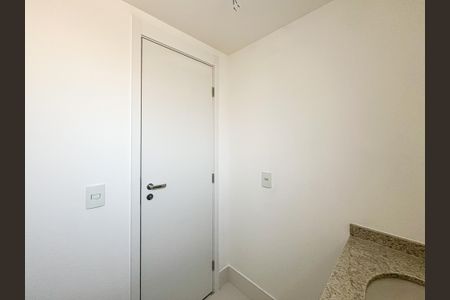 Banheiro Social de apartamento à venda com 1 quarto, 22m² em Perdizes, São Paulo