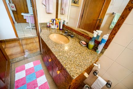 Apartamento para alugar com 115m², 3 quartos e 1 vaga Apartamento para alugar com 115m², 3 quartos e 1 vagaBanheiro