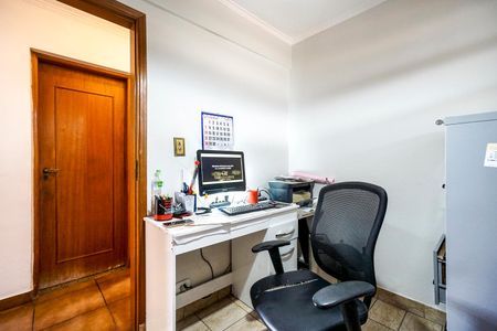 Apartamento para alugar com 115m², 3 quartos e 1 vaga Apartamento para alugar com 115m², 3 quartos e 1 vagaQuarto 02