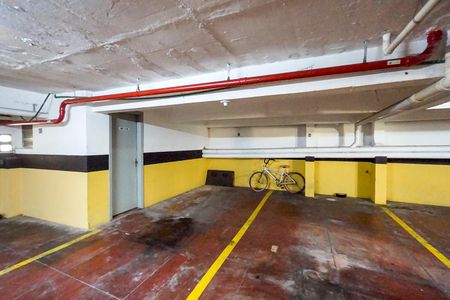 Apartamento para alugar com 115m², 3 quartos e 1 vaga Apartamento para alugar com 115m², 3 quartos e 1 vagaGaragem